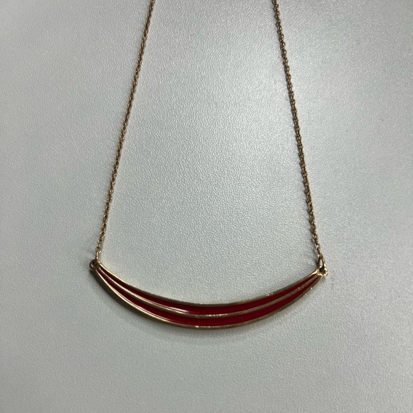 Vintage Minimalist "Team Leader 5" Red & Gold Necklace by Avon 1978 - Picture 4 of 6